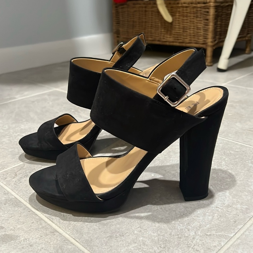 Sexy black heels